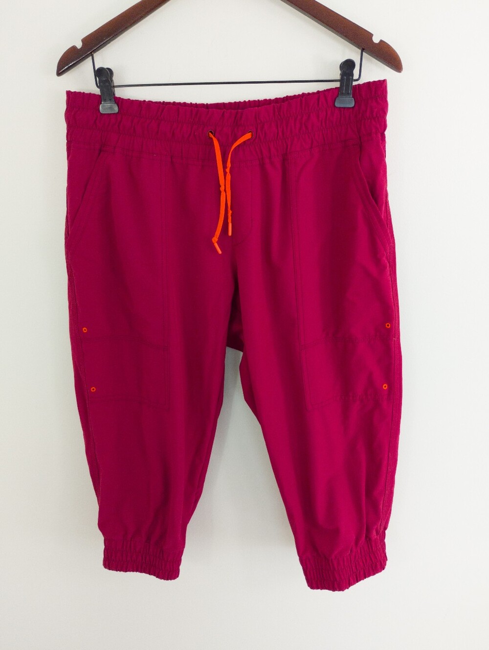 MEC Terrena Capri Pants Size 14
